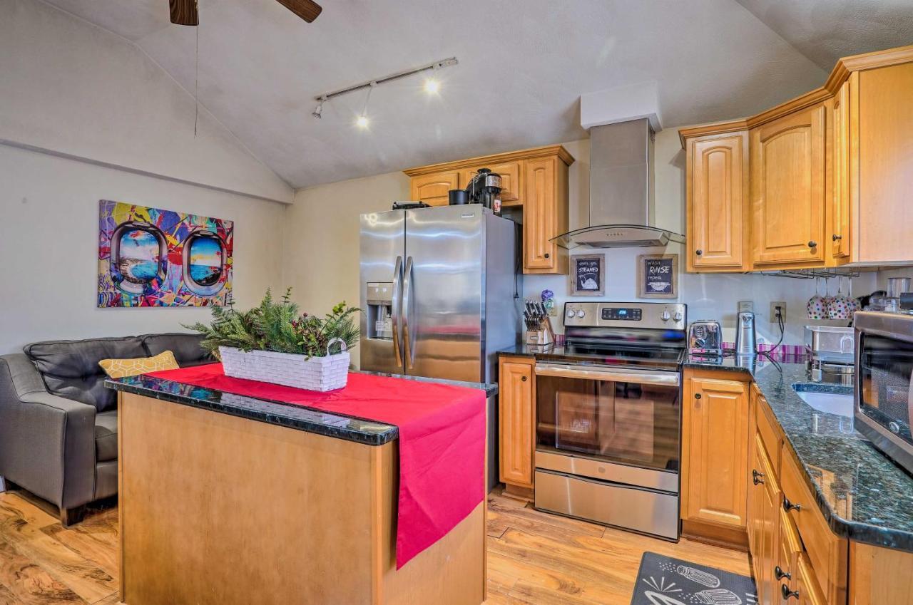 Charming Boston Area Home Less Than 1 Mi To Revere Beach! Bagian luar foto